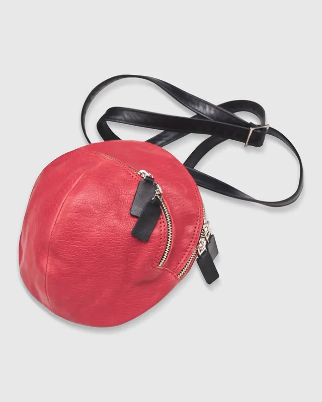 alembika-circle-canteen-bag-vermillion-runde-umh-ngetasche-aus-echtleder image 1