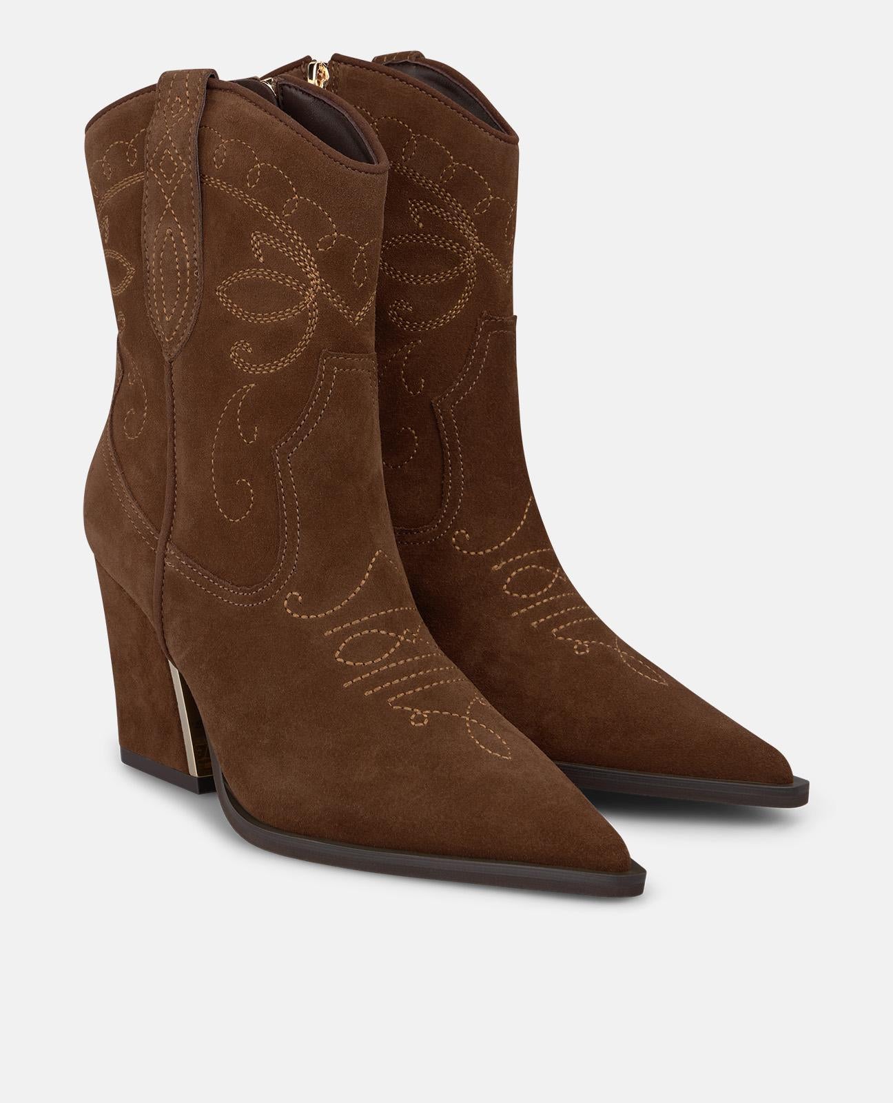 alma-en-pena-suede-cowboy-boots-camel-damen-stiefeletten-mit-stickerei-und-8-cm- image 2