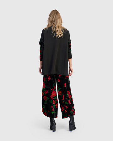 alembika-spotlight-boucle-top-roses-oversize-top image 5