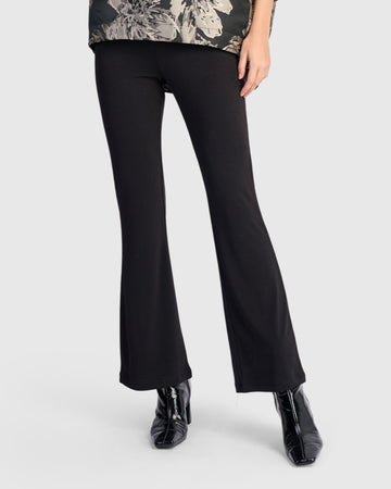 alembika-essential-slinky-flare-hose-schwarz-lang image 2