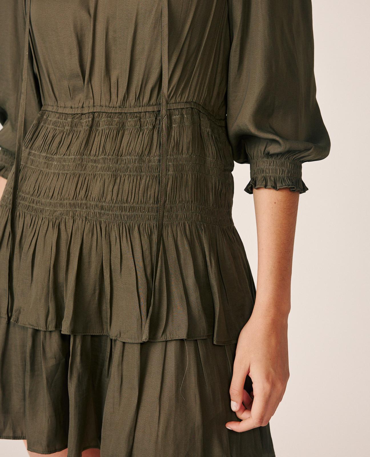 alma-en-pena-v-neck-mini-dress-minikleid-khaki-r-schen-3-4-rmel image 5