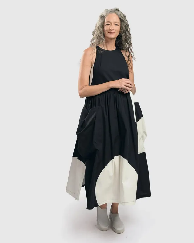 alembika-rmelloses-maxi-kleid-schwarz image 1