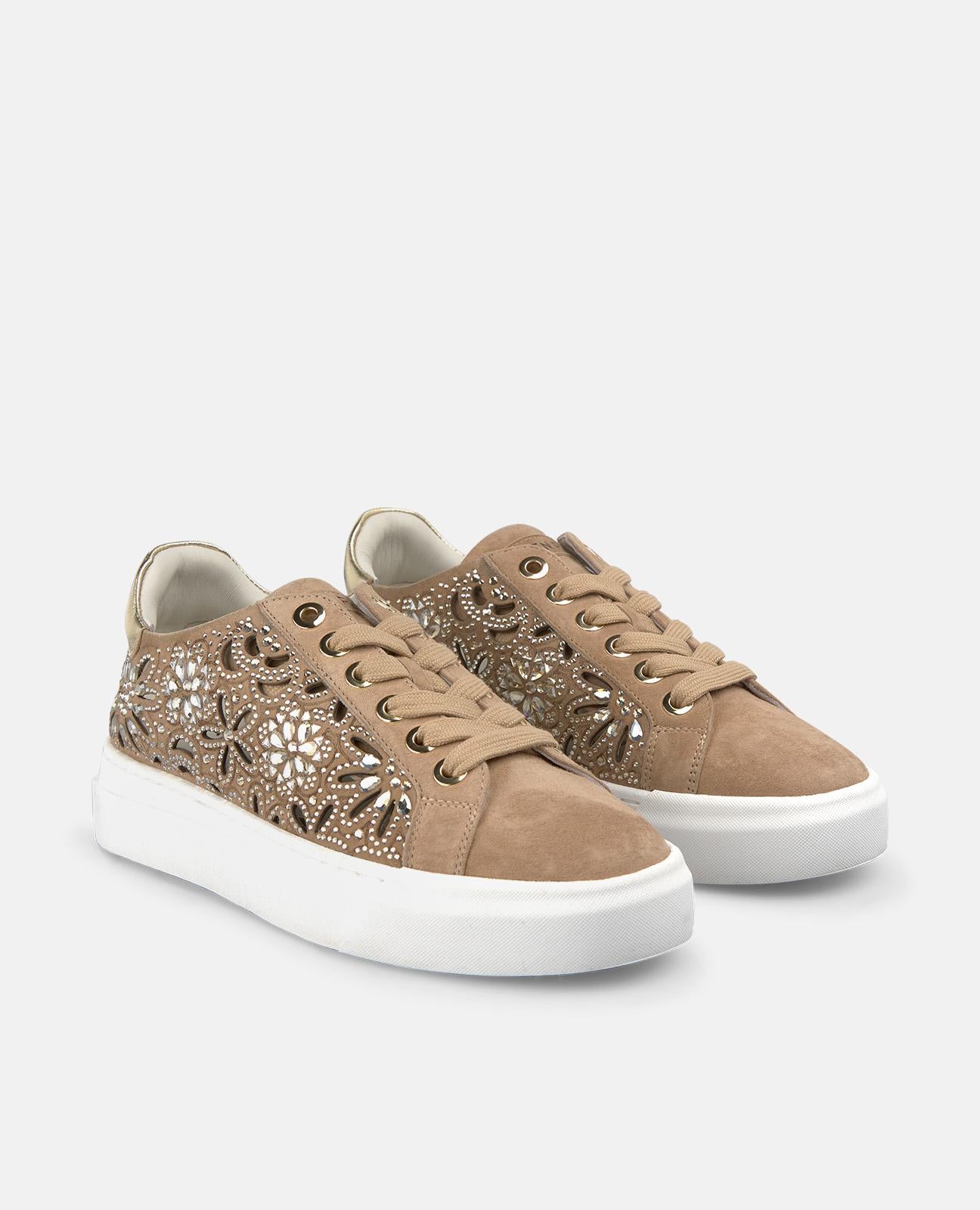 alma-en-pena-sportlicher-sneaker-mit-loch-blumenmuster-und-3-5-cm-plateau-sand image 2