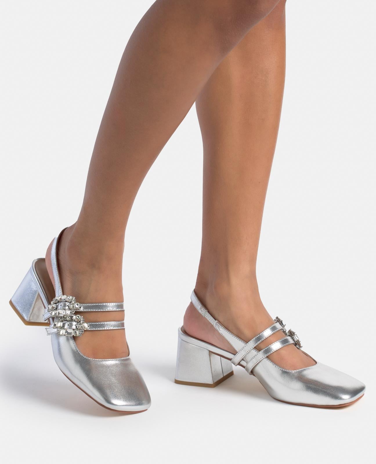 alma-en-pena-buckle-heel-shoes-pumps-silber-mit-strass-schnallen-5-5-cm image 4