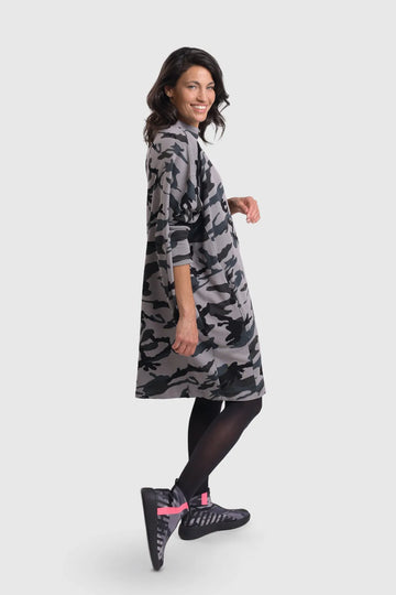 alembika-urban-dolman-kleid-grey-camo image 7