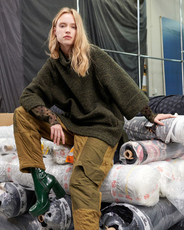 alembika-urban-vanguard-pullover-khaki-damen-sweater image 8