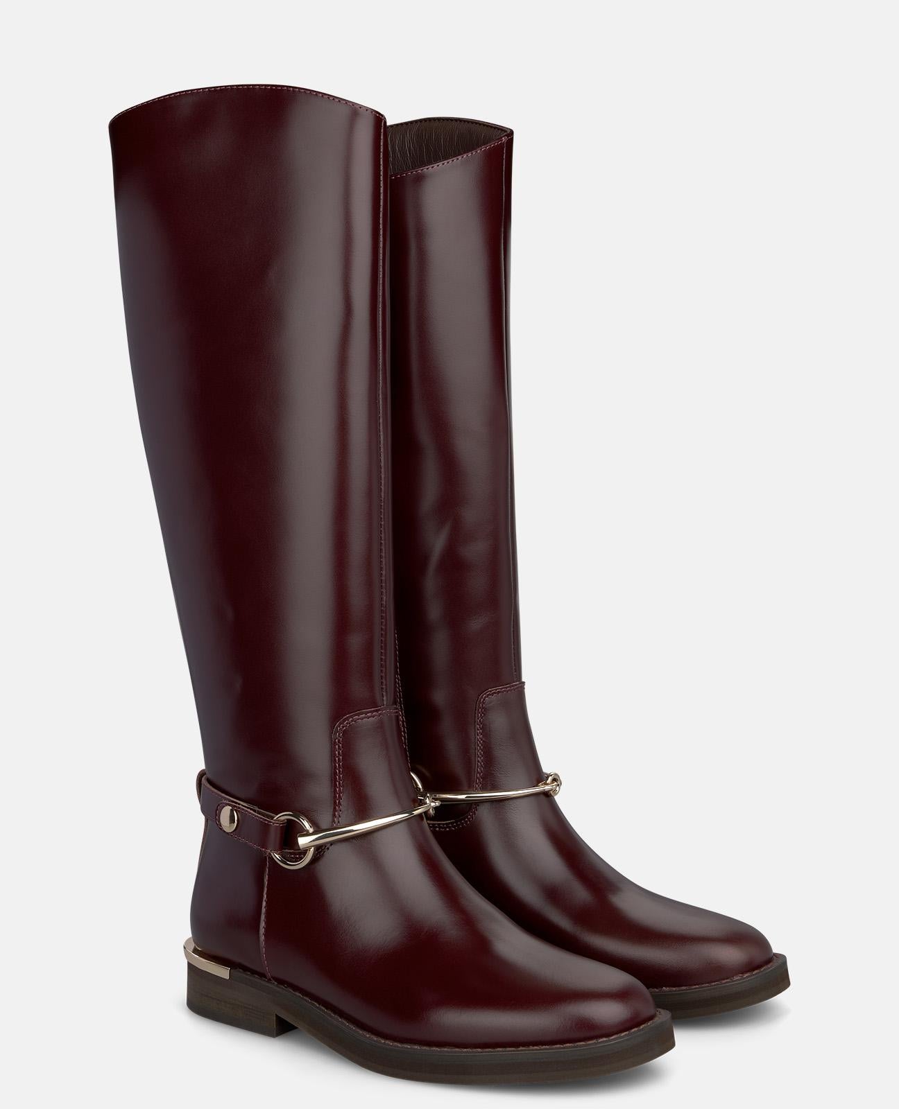 alma-en-pena-nappa-leder-boots-bordeaux-mit-schnallen-detail-flache-stiefeletten image 2