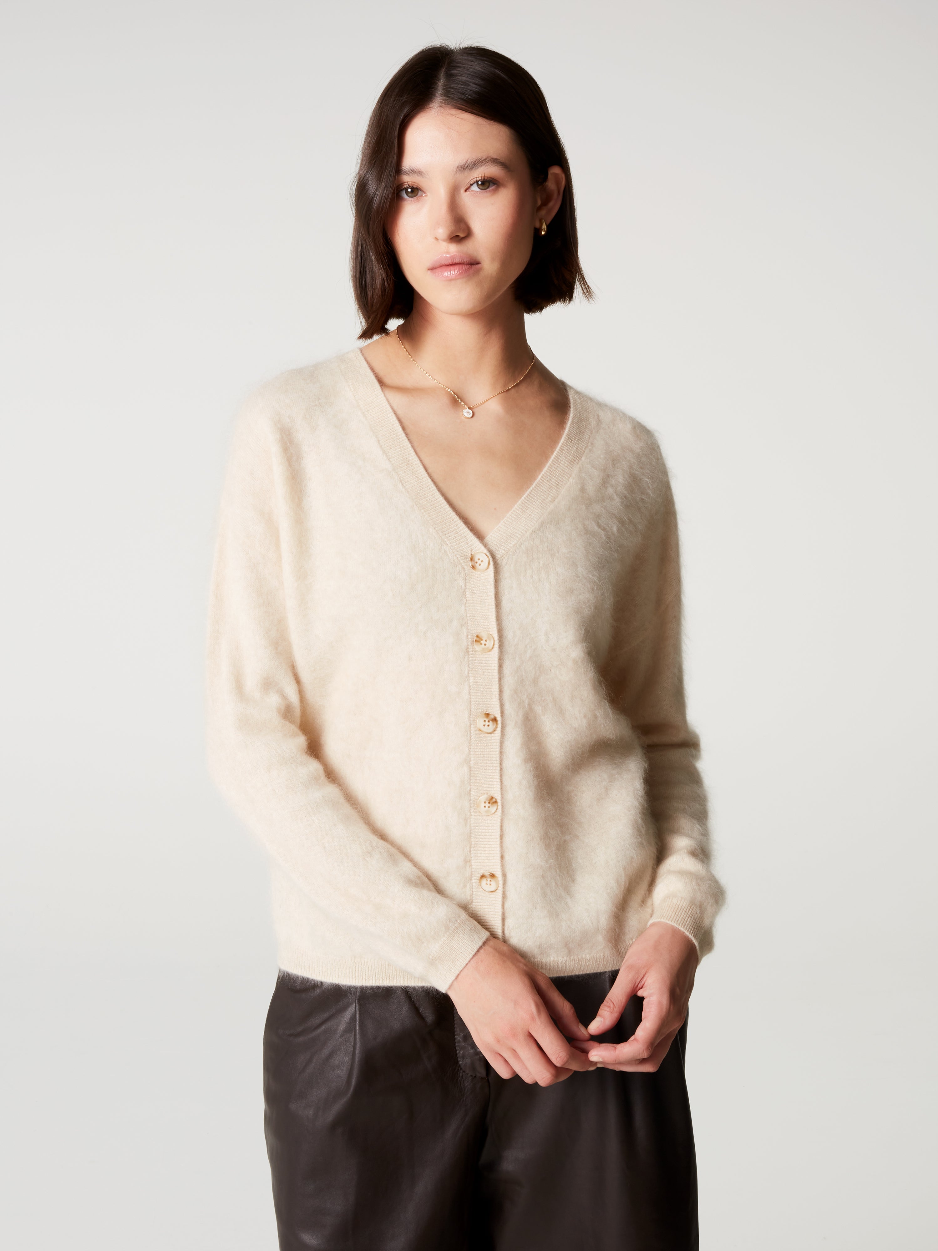 absolut-debora-cardigan-aus-geb-rstetem-kaschmir-f-r-damen-oversize-hellbeige image 1