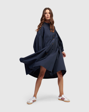 alembika-schoolhouse-dress-navy-hemdkleid image 4