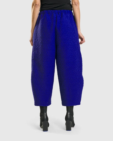 alembika-jacquard-tapestry-pants-hose-royal image 3