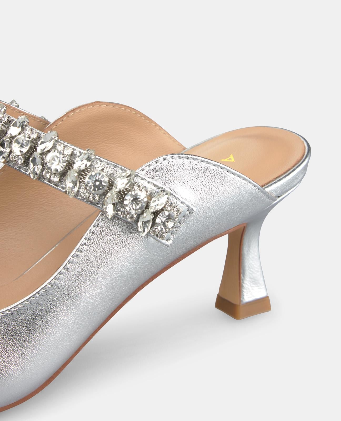 alma-en-pena-mule-schnallenlos-mit-strass-riemen-6-cm-absatz-silber image 5