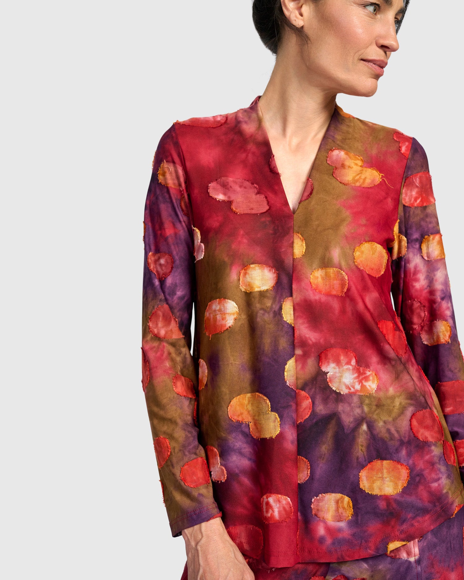 alembika-whirligig-v-neck-top-damen-shirt-berry-mix image 1