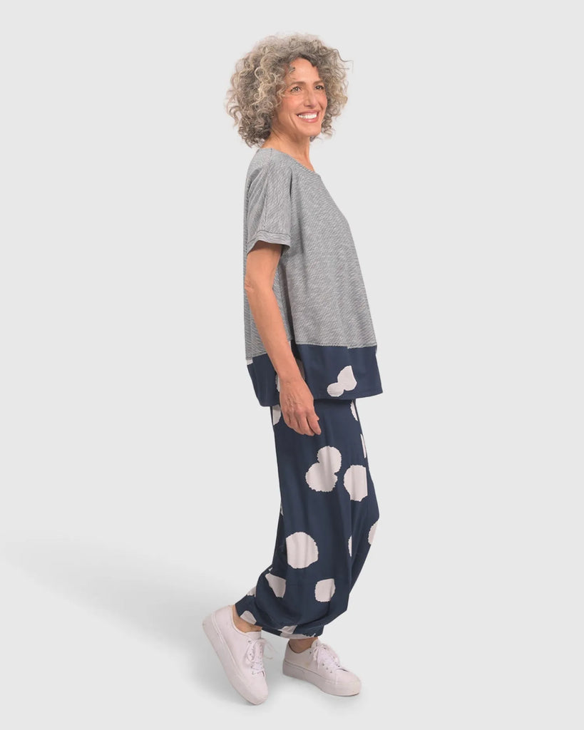alembika-heather-blouson-tee-navy-st443n image 1