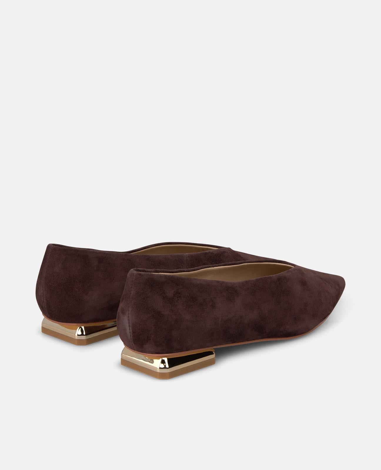 alma-en-pena-ballerinas-spitz-aus-veloursleder-braun image 3