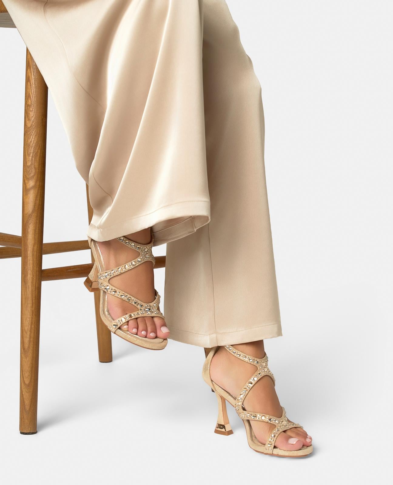 alma-en-pena-crossed-sandal-sandale-mit-mittelabsatz-arena-10-5-cm image 5