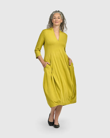 alembika-essential-cocoon-kleid-lime image 8
