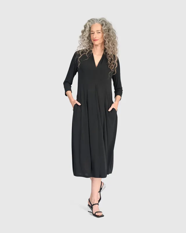 alembika-essential-slinky-cocoon-dress-midikleid-schwarz image 1