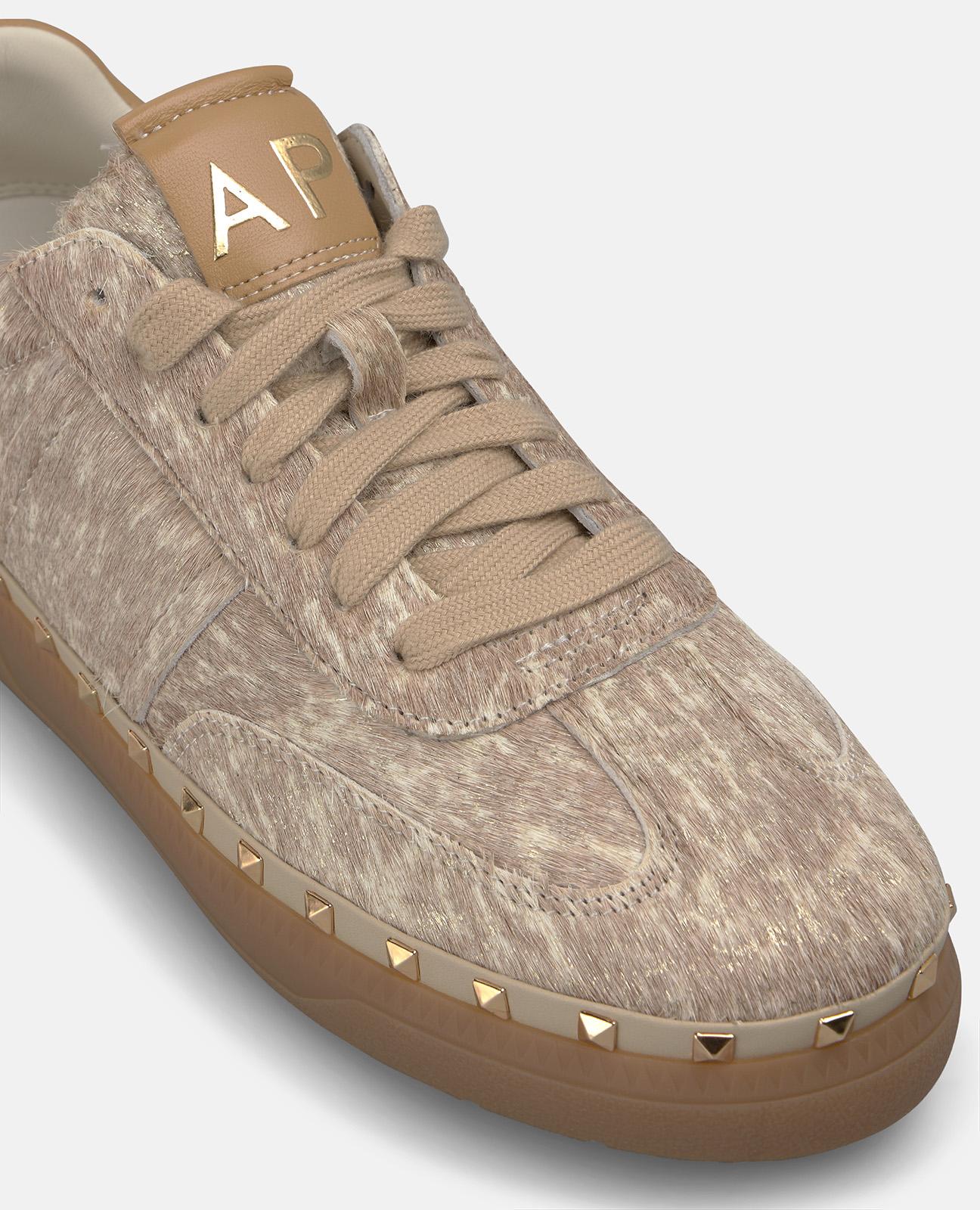alma-en-pena-sneaker-beige-fell-gef-ttert-nieten image 4