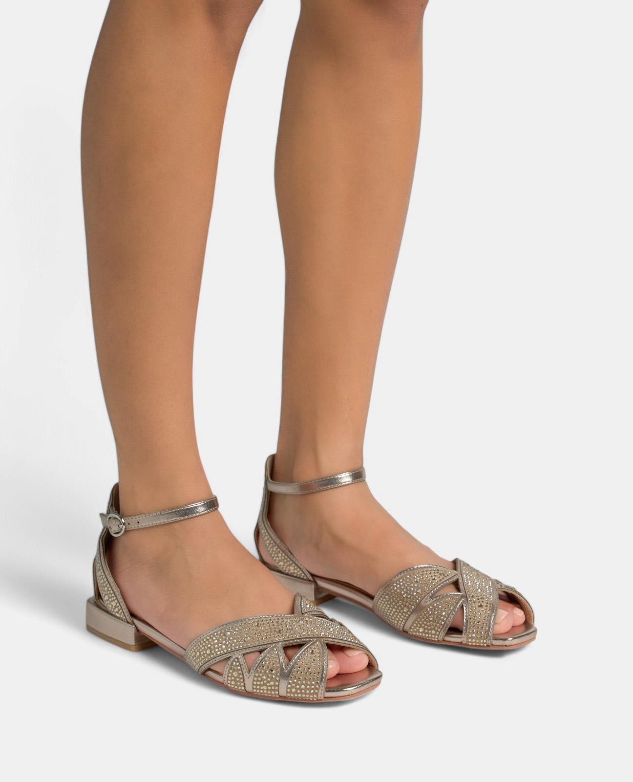 alma-en-pena-flache-sandalette-bronze-strass-2-3-cm image 6