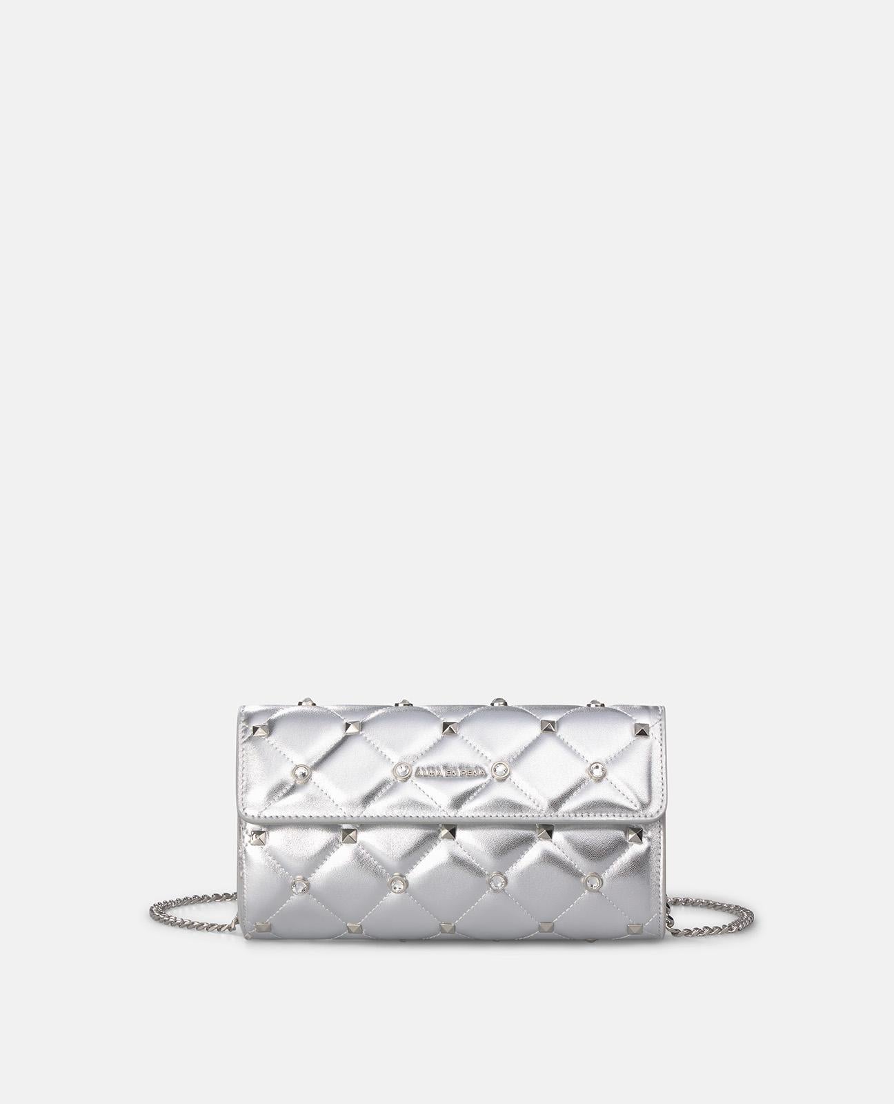 alma-en-pena-clutch-silber-mit-bunten-nieten image 3