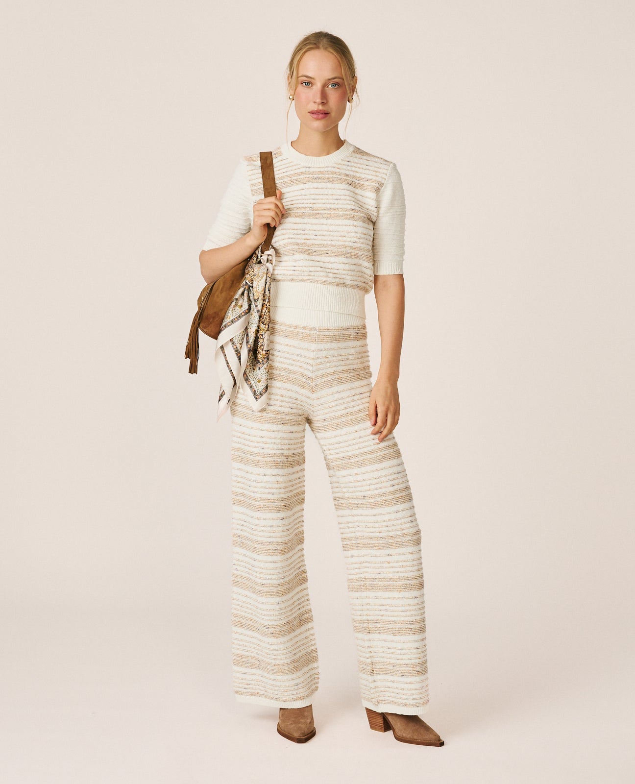 alma-en-pena-ribbed-striped-pants-rippstrick-hose-beige image 1