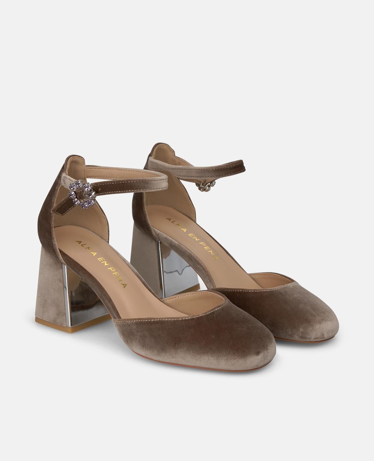 alma-en-pena-samt-pumps-vis-n-7-cm-blockabsatz-leder image 2