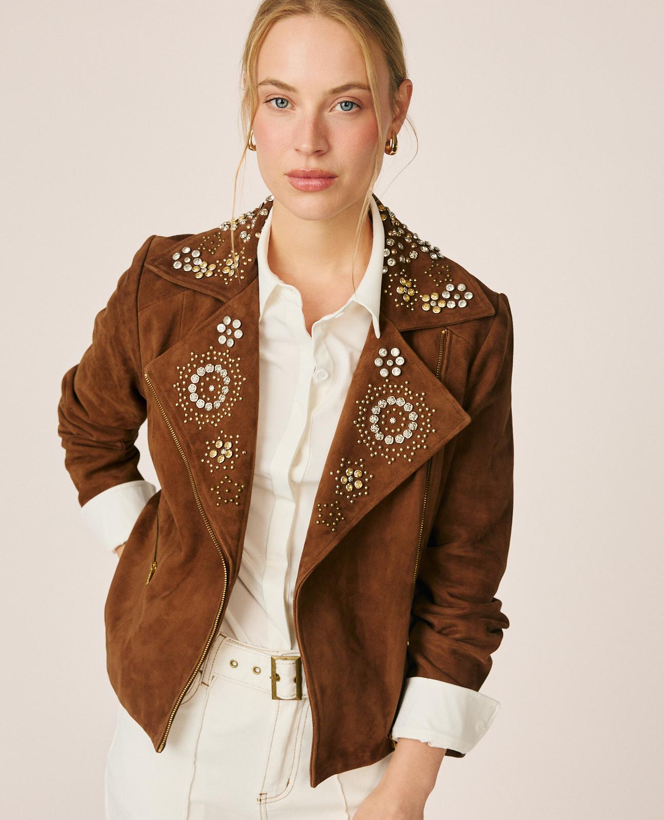 alma-en-pena-cross-over-wildlederjacke-braune-bikerjacke-mit-nieten image 3