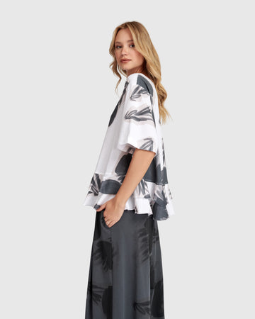 alembika-urban-fleeting-ruffle-tee-cloud-t-shirt image 4