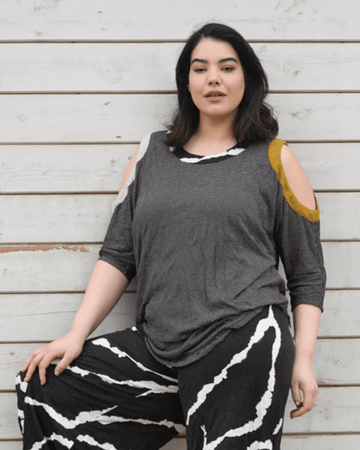 alembika-cool-cutout-crinkle-top-schlupfoberteil-stripe image 6