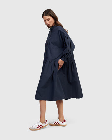 alembika-schoolhouse-dress-navy-hemdkleid image 3