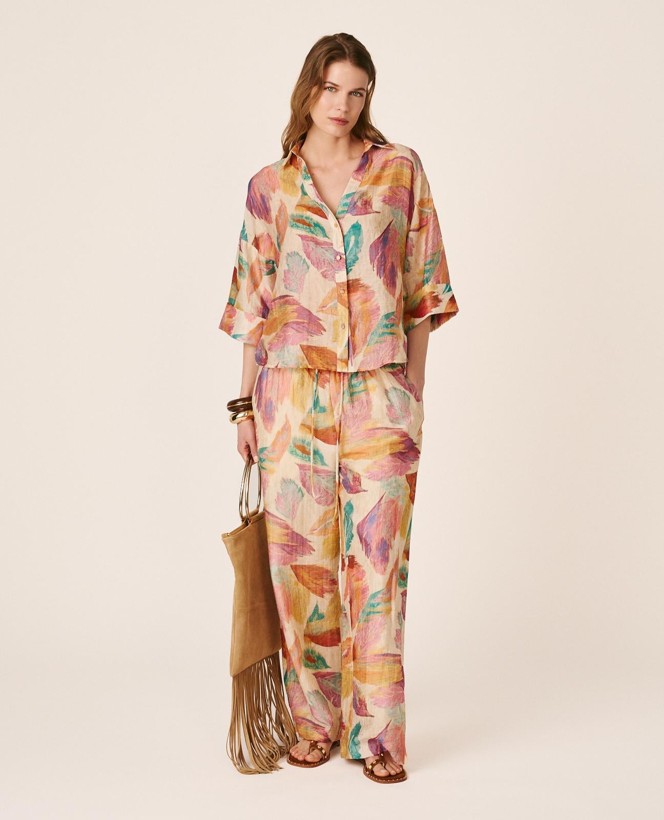 alma-en-pena-hose-lang-high-rise-mit-geometrie-print-und-gummibund image 1