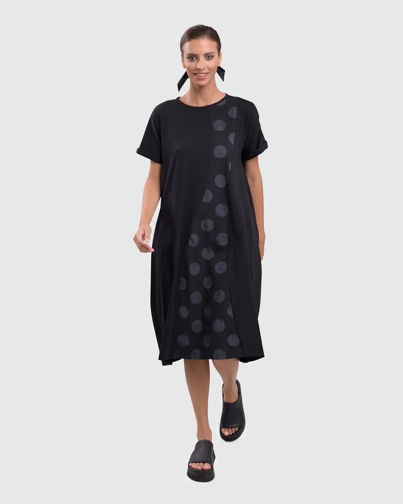 alembika-urban-everywhere-kleid-circles image 1
