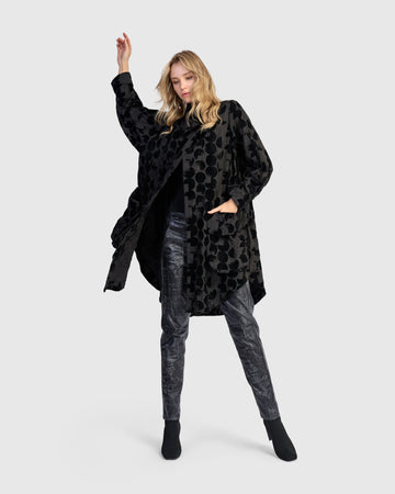 alembika-obsidian-smock-jacke-crescent image 8