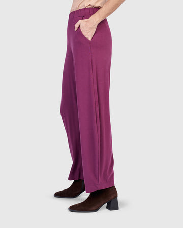 alembika-essential-flow-pants-sangria image 5
