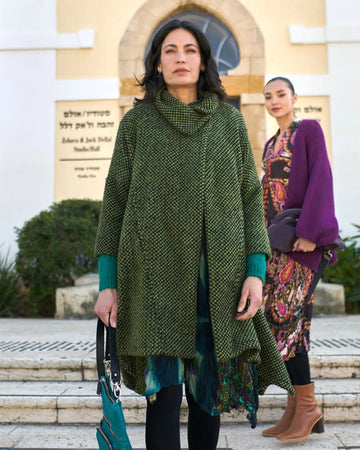 alembika-dupont-overcoat-green-damen-strickmantel-mit-u-kante image 3