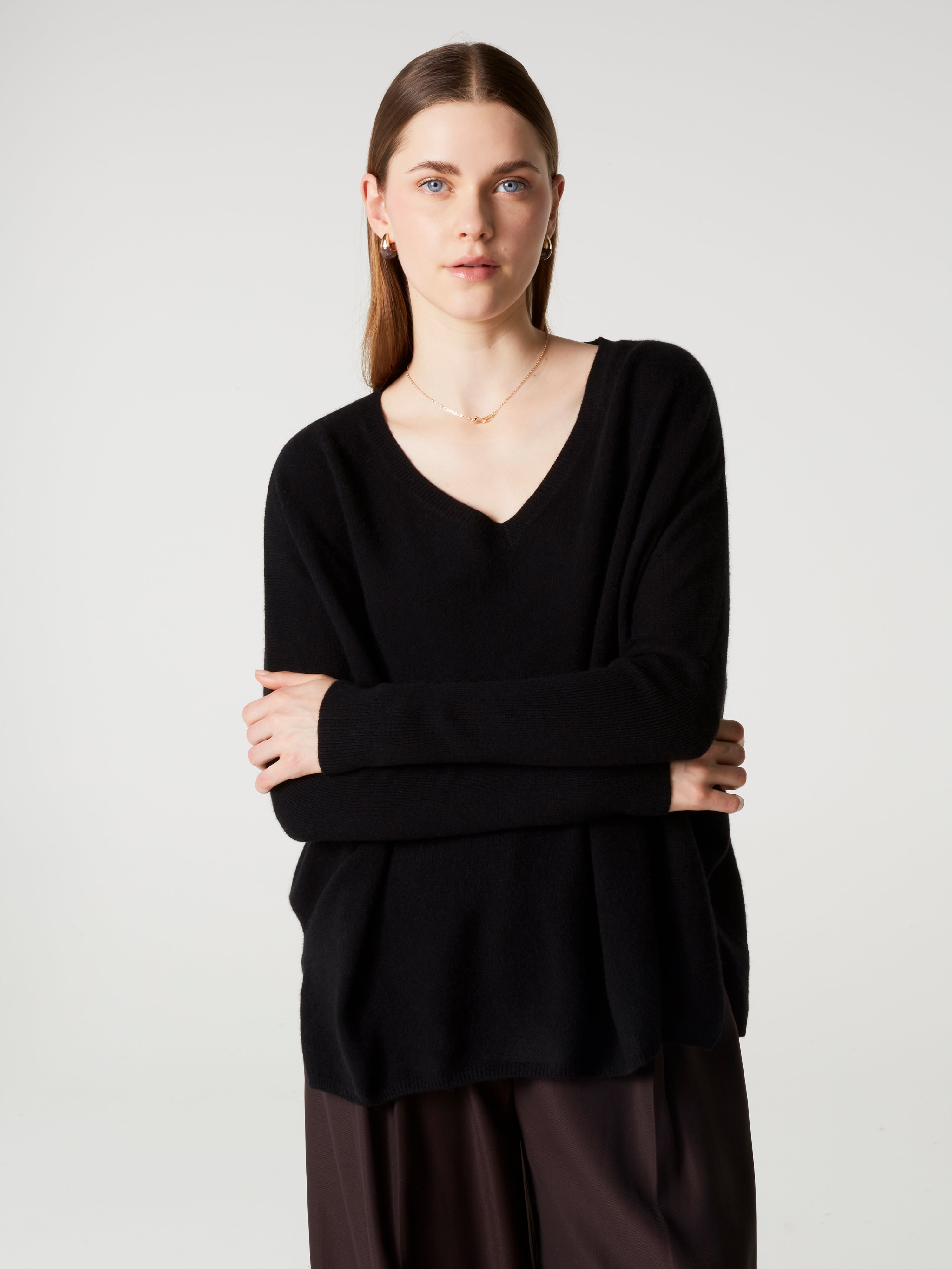 absolut-camille-damen-kaschmir-pull-poncho-mit-v-ausschnitt-schwarz image 1