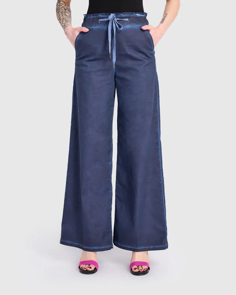 alembika-washed-wide-leg-stretch-jeans-navy image 1
