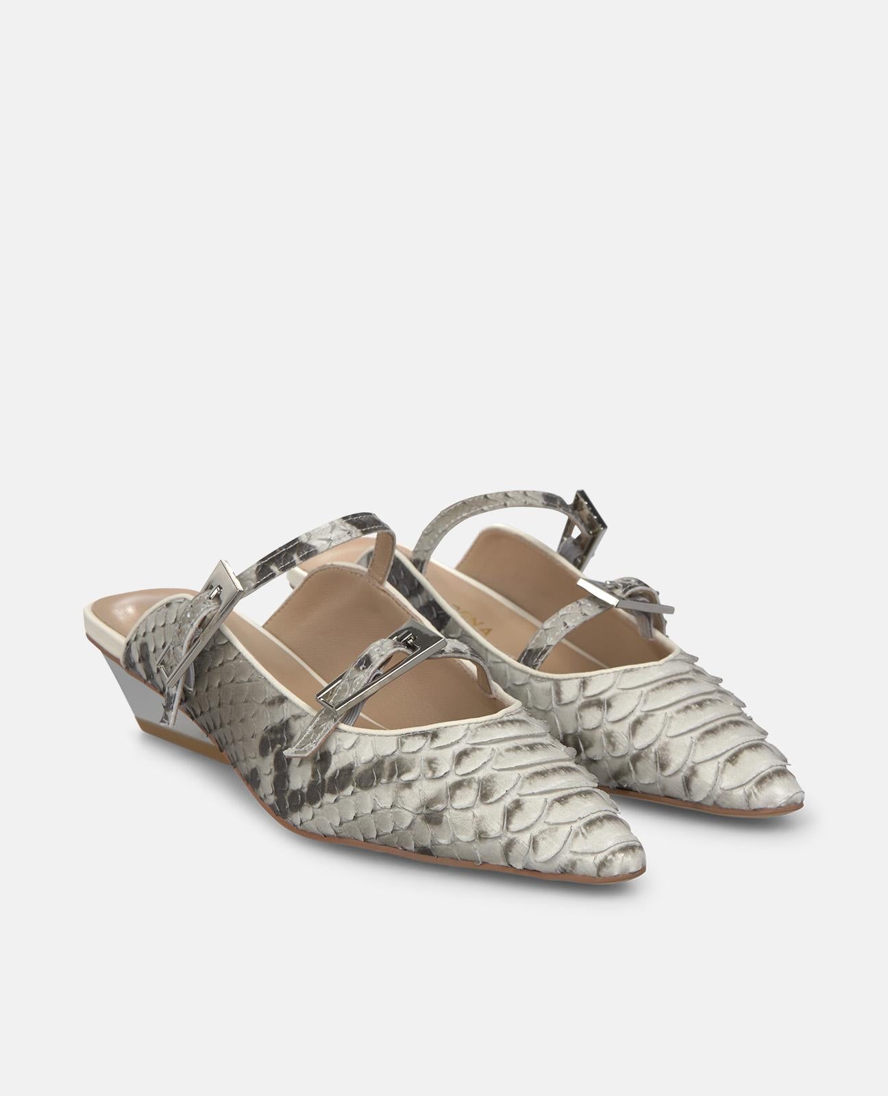 alma-en-pena-mule-with-straps-mule-wei-5-cm-blockabsatz image 2
