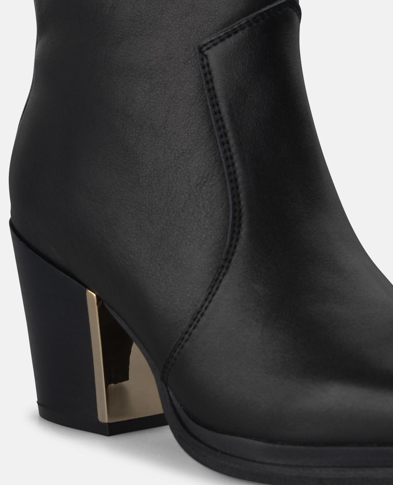 alma-en-pena-leder-stiefelette-mit-rei-verschluss-schwarz-spitze-7-cm-blockabsat image 4