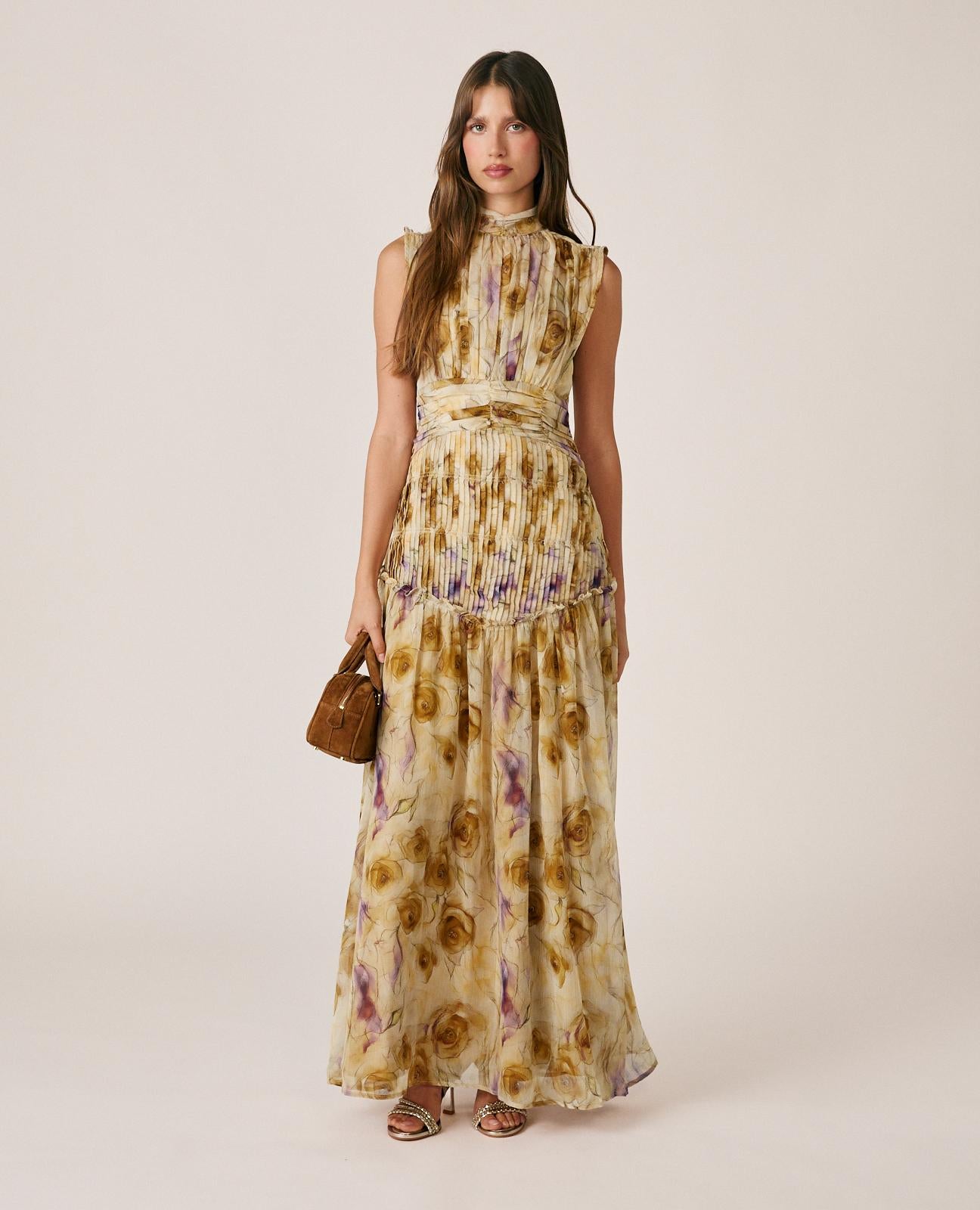 alma-en-pena-langes-chiffonkleid-senf-aquarell-blumen-rmellos image 1