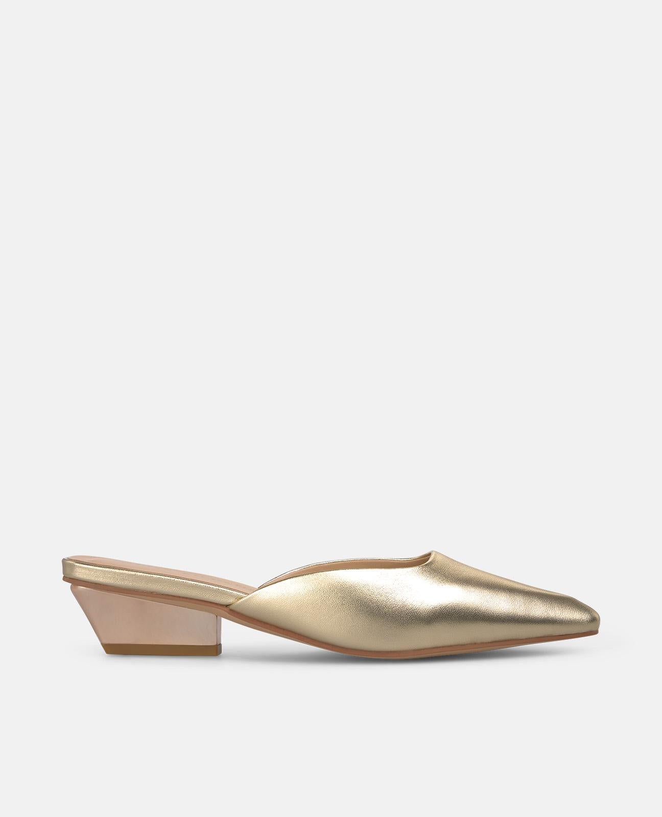 alma-en-pena-metallic-mule-mules-slipper-in-dorado-mit-5-cm-absatz image 1