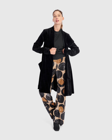 alembika-everyday-velvet-cardi-jacke-black image 5