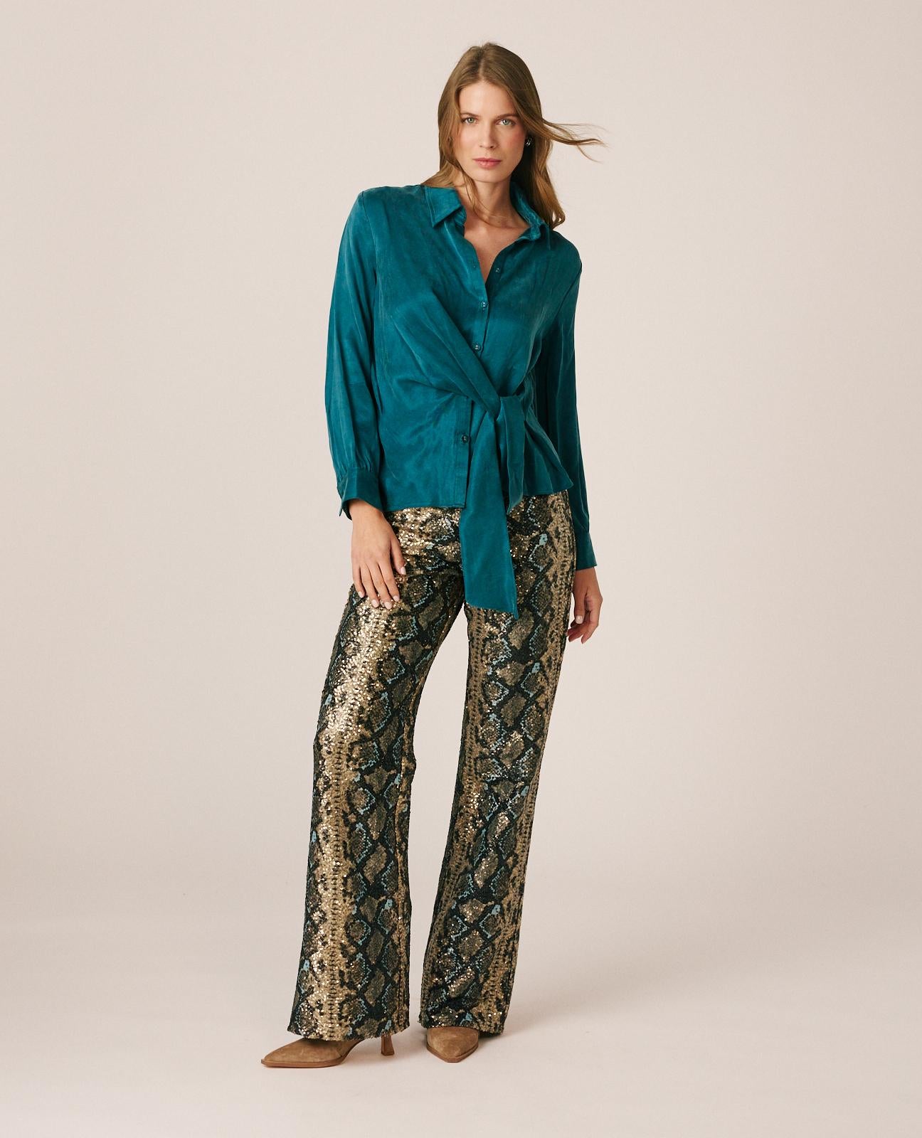 alma-en-pena-satinbluse-hemdstil-aus-lyocell-satin-petrol image 3