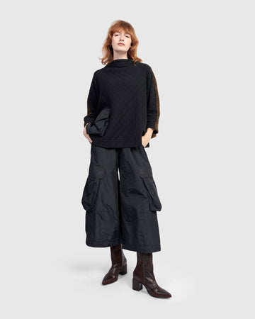 alembika-urban-sah-quilted-pullover-black-stepp-pullover image 2