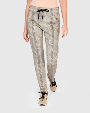 alembika-urban-iconic-stretch-jeans-grey-serpent-mid-rise image 7