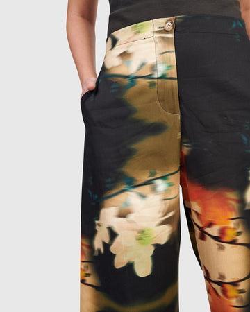 alembika-mignonette-wide-leg-hose-floral image 2