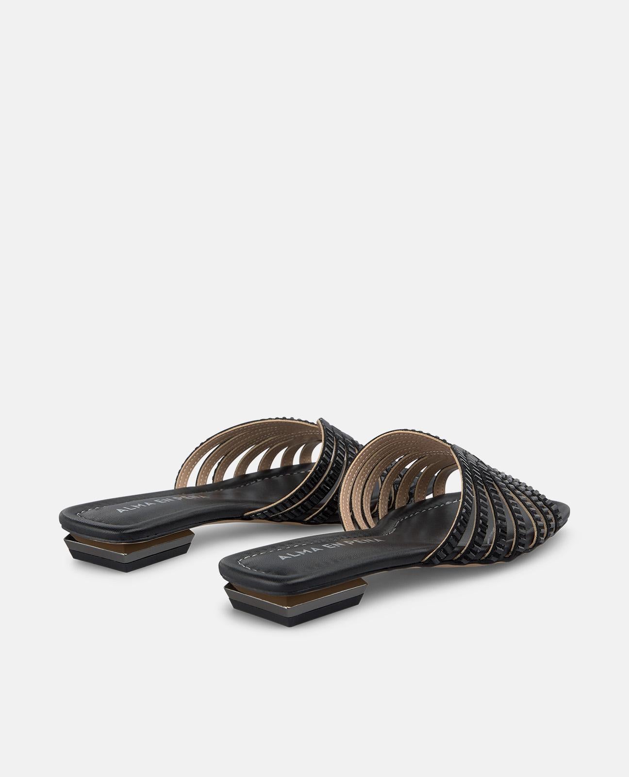 alma-en-pena-flat-bottomed-sandal-flache-sandale-schwarz-2-cm image 3