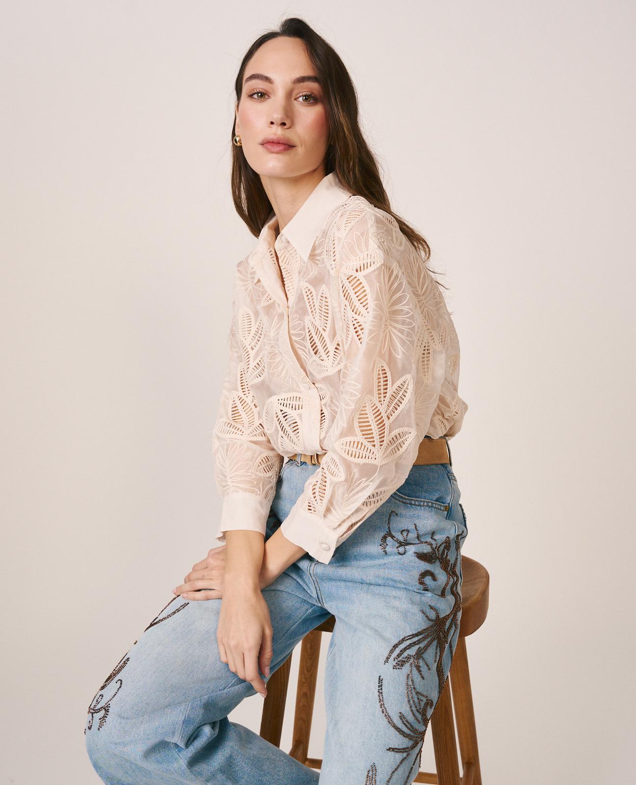 alma-en-pena-alfa-63220-chiffon-bluse-wei-stickerei-s image 3