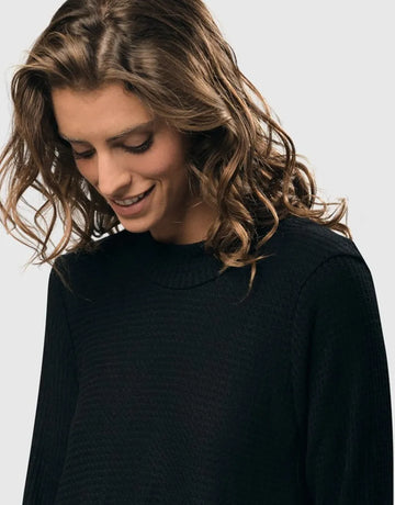 alembika-grace-waffle-hi-lo-top-damen-schwarz image 6