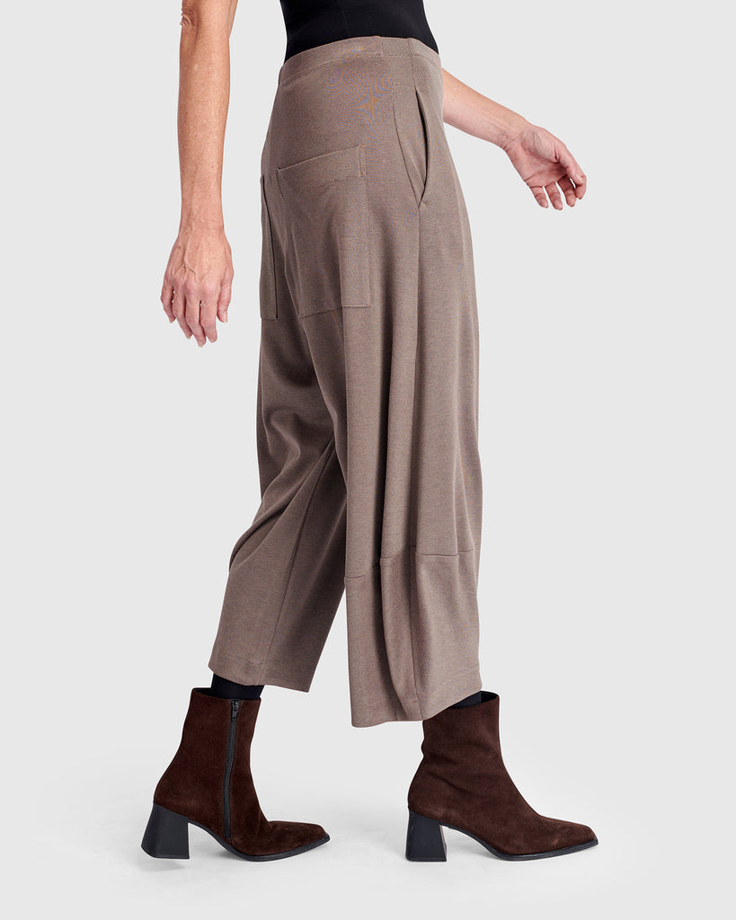 alembika-sunday-lantern-pants-braun-cropped image 1